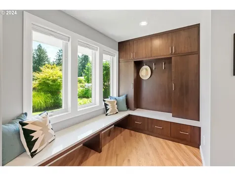 1440 Sw Woodward Way Portland OR 97225