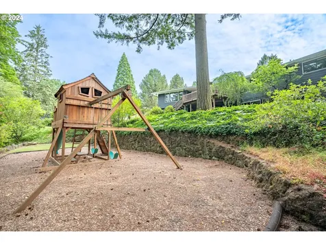 1440 Sw Woodward Way Portland OR 97225