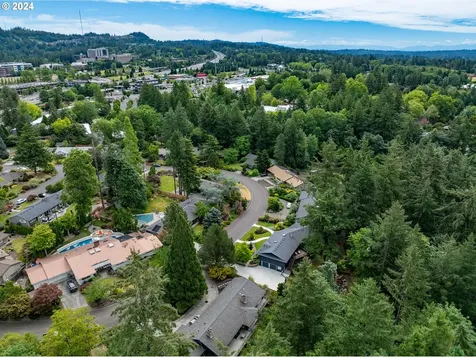 1440 Sw Woodward Way Portland OR 97225