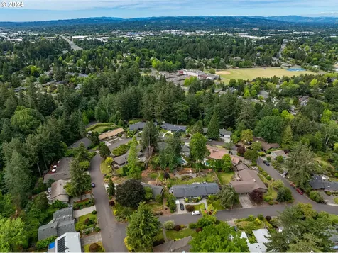 1440 Sw Woodward Way Portland OR 97225
