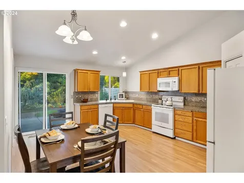 2616 NE 80th Street Vancouver WA 98665