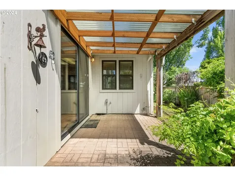 2236 Ne 157th Avenue Portland OR 97230