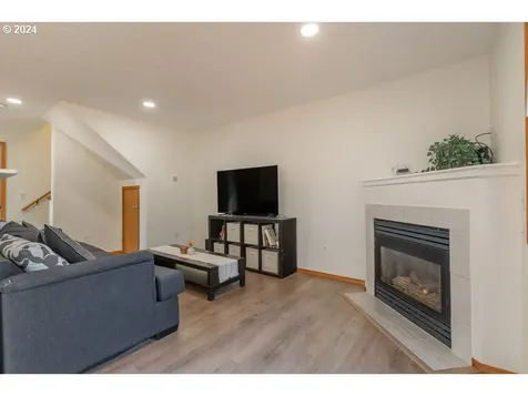 17029 SE Ankeny Street Portland OR 97233