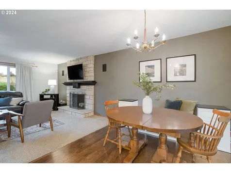 3232 SE 167th Avenue Portland OR 97236