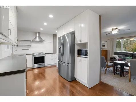 3232 SE 167th Avenue Portland OR 97236