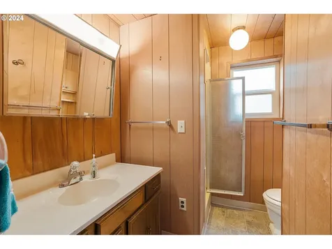 3232 SE 167th Avenue Portland OR 97236