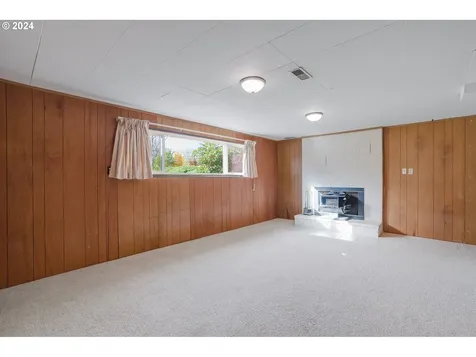 3232 SE 167th Avenue Portland OR 97236