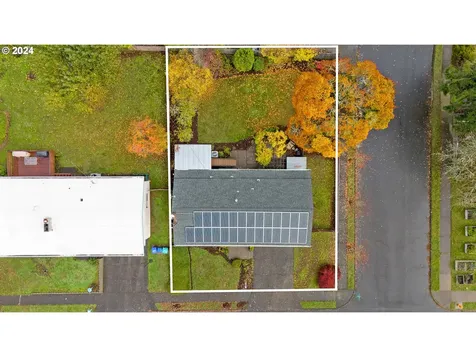 3232 SE 167th Avenue Portland OR 97236