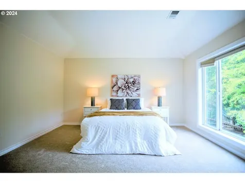 14245 NW Eagleridge Lane Portland OR 97229