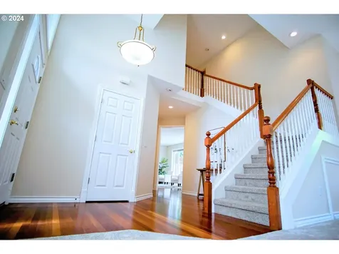 14245 NW Eagleridge Lane Portland OR 97229