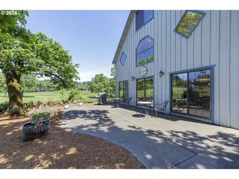 20360 S South End Road Oregon City OR 97045