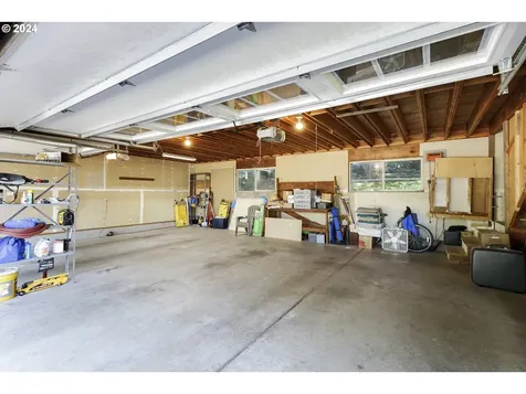 20360 S South End Road Oregon City OR 97045
