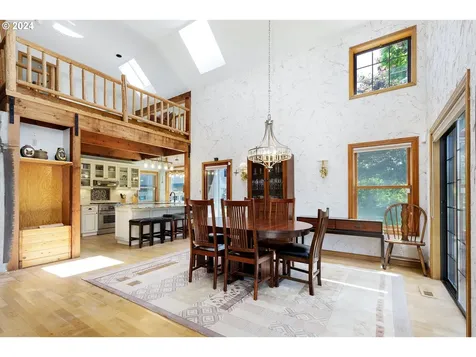 20360 S South End Road Oregon City OR 97045