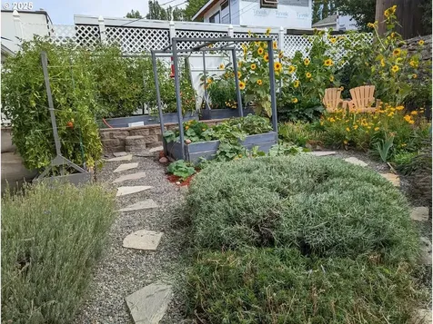 330 W 21st Street The Dalles OR 97058
