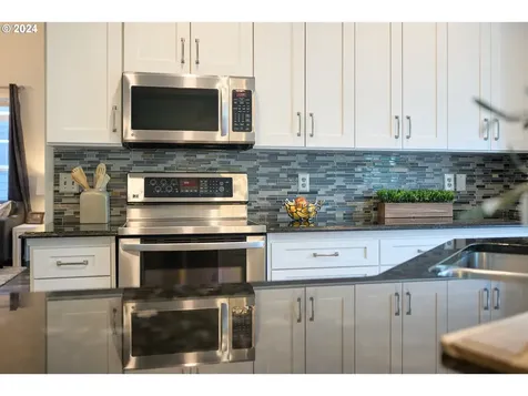 2302 N 5th Way Ridgefield WA 98642