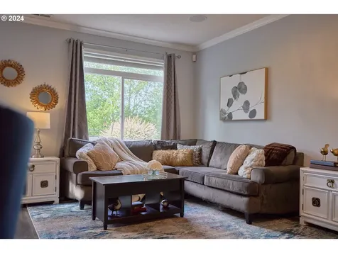 2302 N 5th Way Ridgefield WA 98642