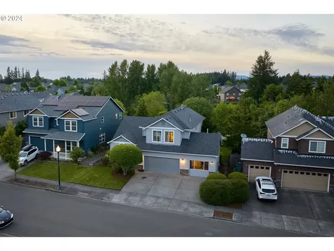2302 N 5th Way Ridgefield WA 98642