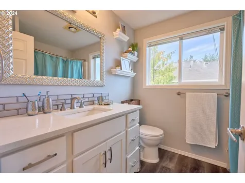 2302 N 5th Way Ridgefield WA 98642