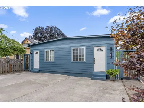 5835 SE 84th Avenue Portland OR 97266