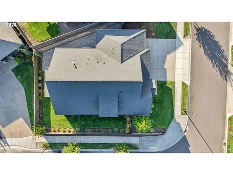 1536 Nw Redwood Lane Camas WA 98607