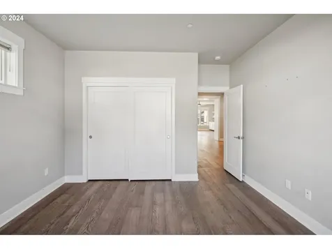 1536 Nw Redwood Lane Camas WA 98607