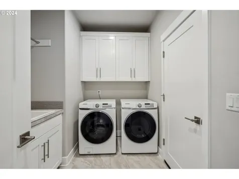 1536 Nw Redwood Lane Camas WA 98607