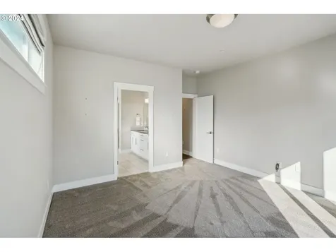 1536 Nw Redwood Lane Camas WA 98607