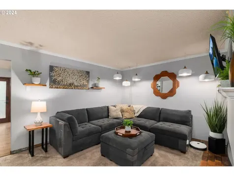 1349 Bonniebrae Drive Lake Oswego OR 97034