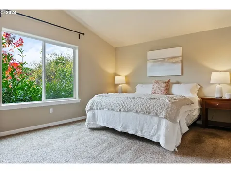120 SE 55th Avenue Portland OR 97215