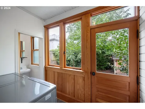 3021 Ne Rodney Avenue Portland OR 97212