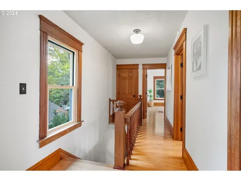 3021 Ne Rodney Avenue Portland OR 97212