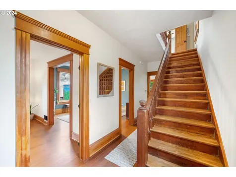 3021 Ne Rodney Avenue Portland OR 97212