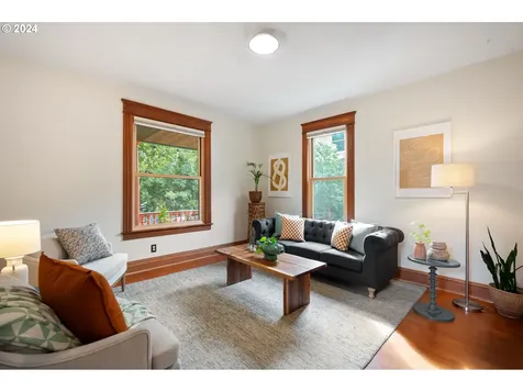 3021 Ne Rodney Avenue Portland OR 97212