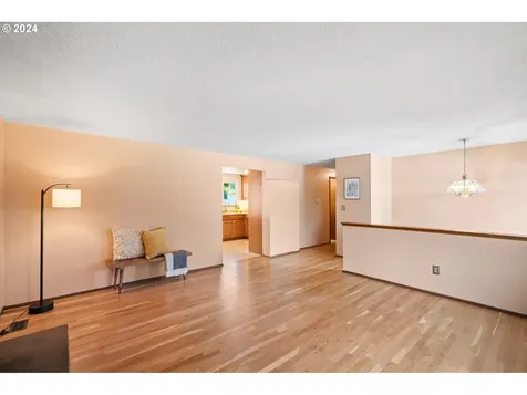 13412 SW 63rd Avenue Portland OR 97219