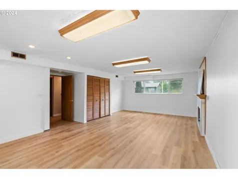 13412 SW 63rd Avenue Portland OR 97219