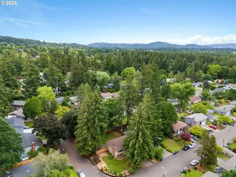13412 SW 63rd Avenue Portland OR 97219