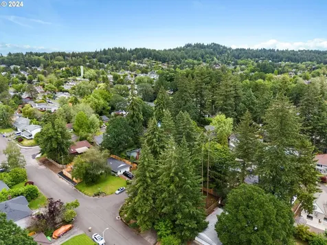 13412 SW 63rd Avenue Portland OR 97219
