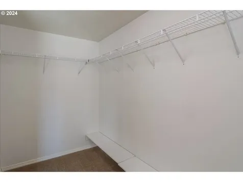 148 Rowan Street Roseburg OR 97471