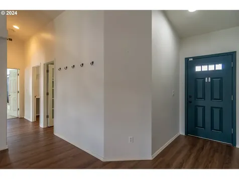 148 Rowan Street Roseburg OR 97471