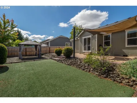 148 Rowan Street Roseburg OR 97471