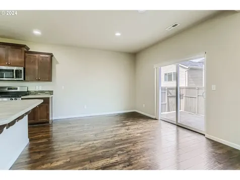 16823 NW Anita Street Portland OR 97229