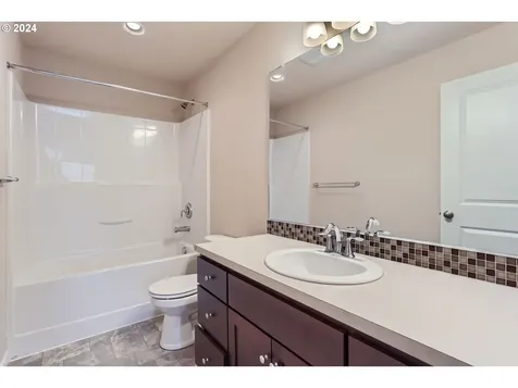 16823 NW Anita Street Portland OR 97229