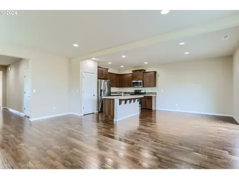 16823 NW Anita Street Portland OR 97229