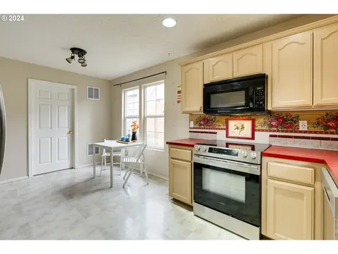 801 Jq Adams Street Oregon City OR 97045