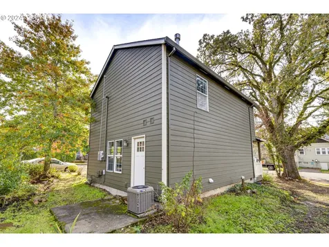 801 Jq Adams Street Oregon City OR 97045