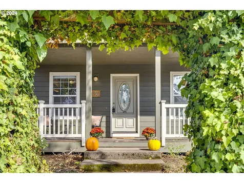 801 Jq Adams Street Oregon City OR 97045