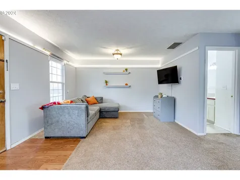 801 Jq Adams Street Oregon City OR 97045