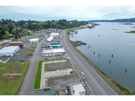 1685 N Bayshore Drive Coos Bay OR 97420