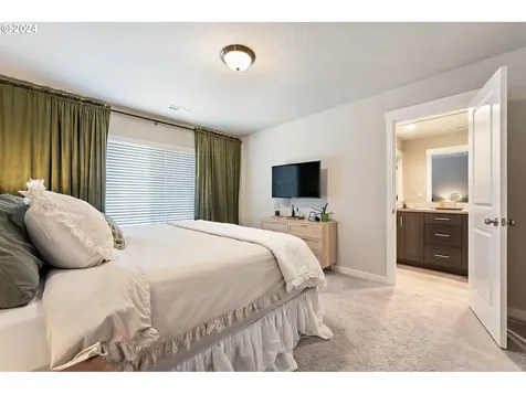11457 Se Pleasant Valley Parkway Happy Valley OR 97086