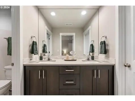 11457 Se Pleasant Valley Parkway Happy Valley OR 97086